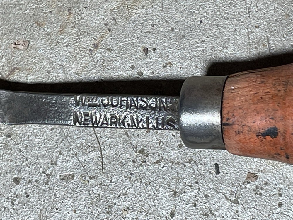 VTG Wm. Johnson Nail, Tack Or Brad Puller