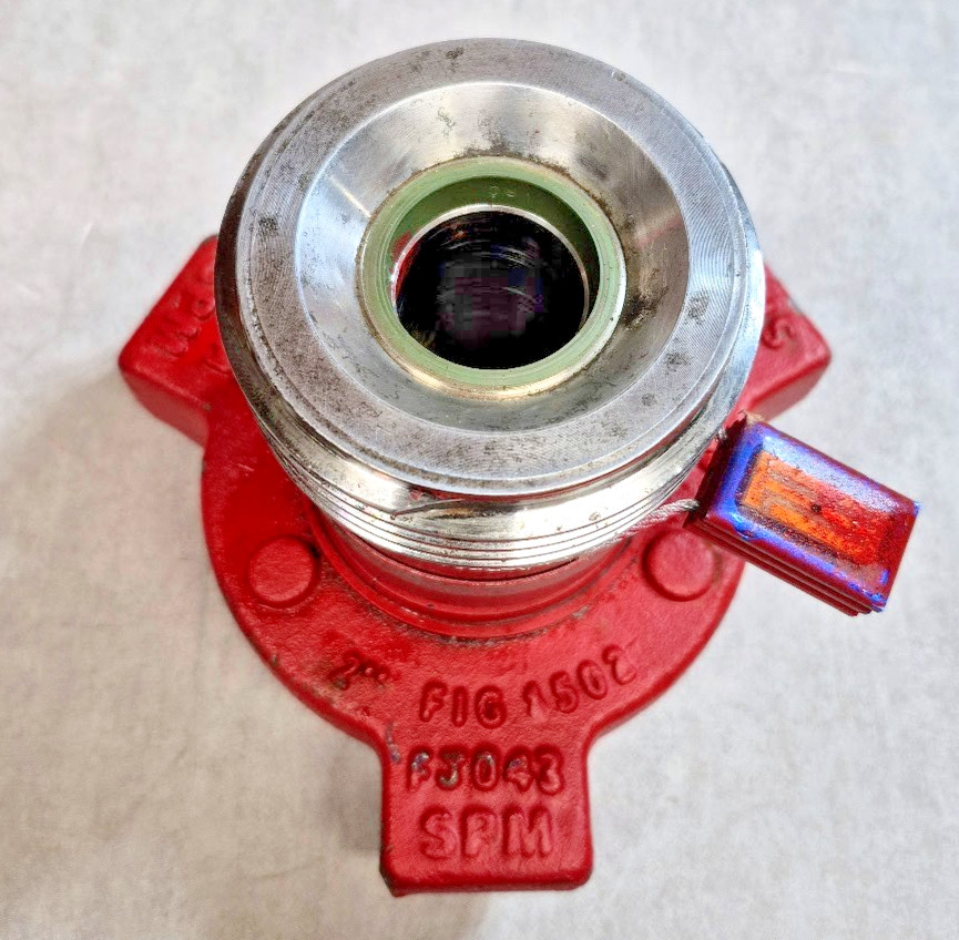 2" Figure 1502 SPM Female Union Configured for a 2" Bull Plug 15,000 psi