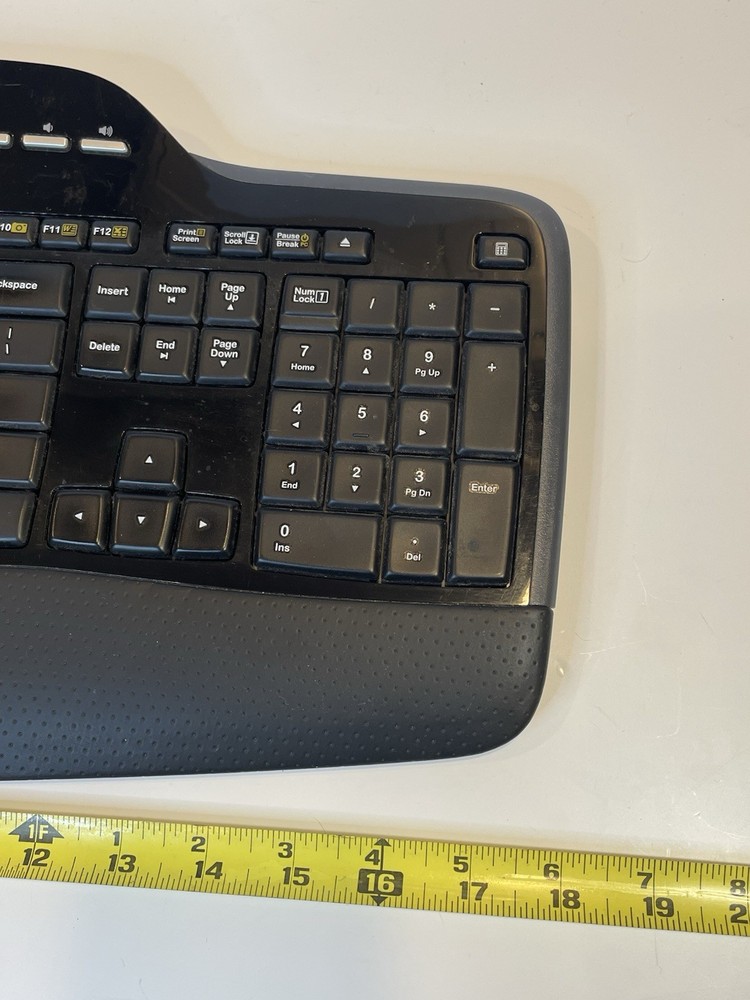 Logitech Performance MK710 Wireless Keyboard & Dongle Computer Comfort No Mouse