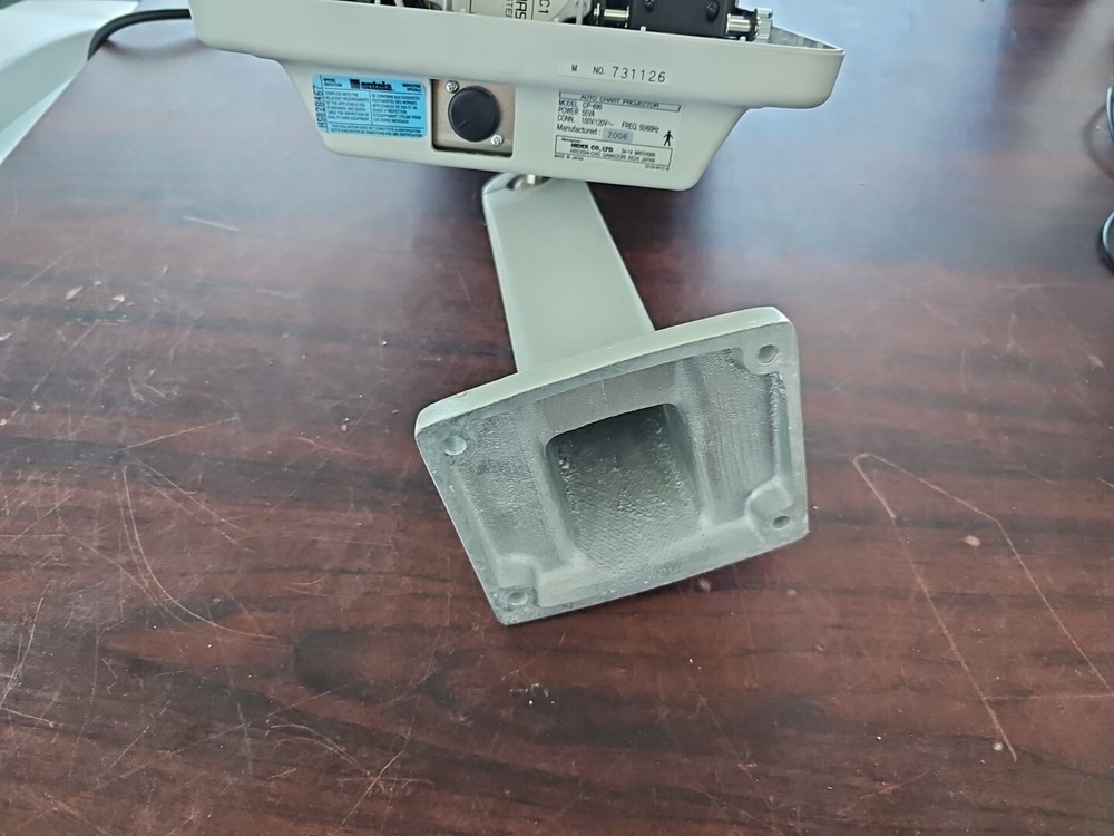 NIDEK CP-690 Automated Chart Projector UNTESTED/POWERS ON (PLS READ DESCRIPTION)