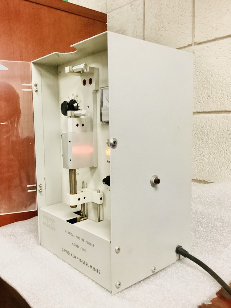 David Kopf Intruments 700C Vertical Pipet Puller