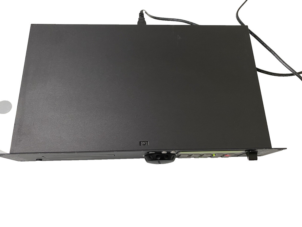 Stanton C.402 2U Rackmount DJ CD/MP3 Player w/ Pitch Control & Seamless Loop