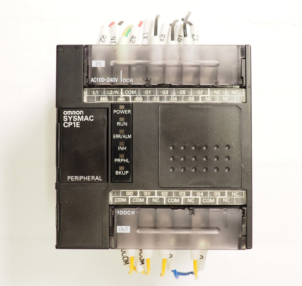 Omron SYSMAC CP1E Programmable Controller CP1E-E14DR-A