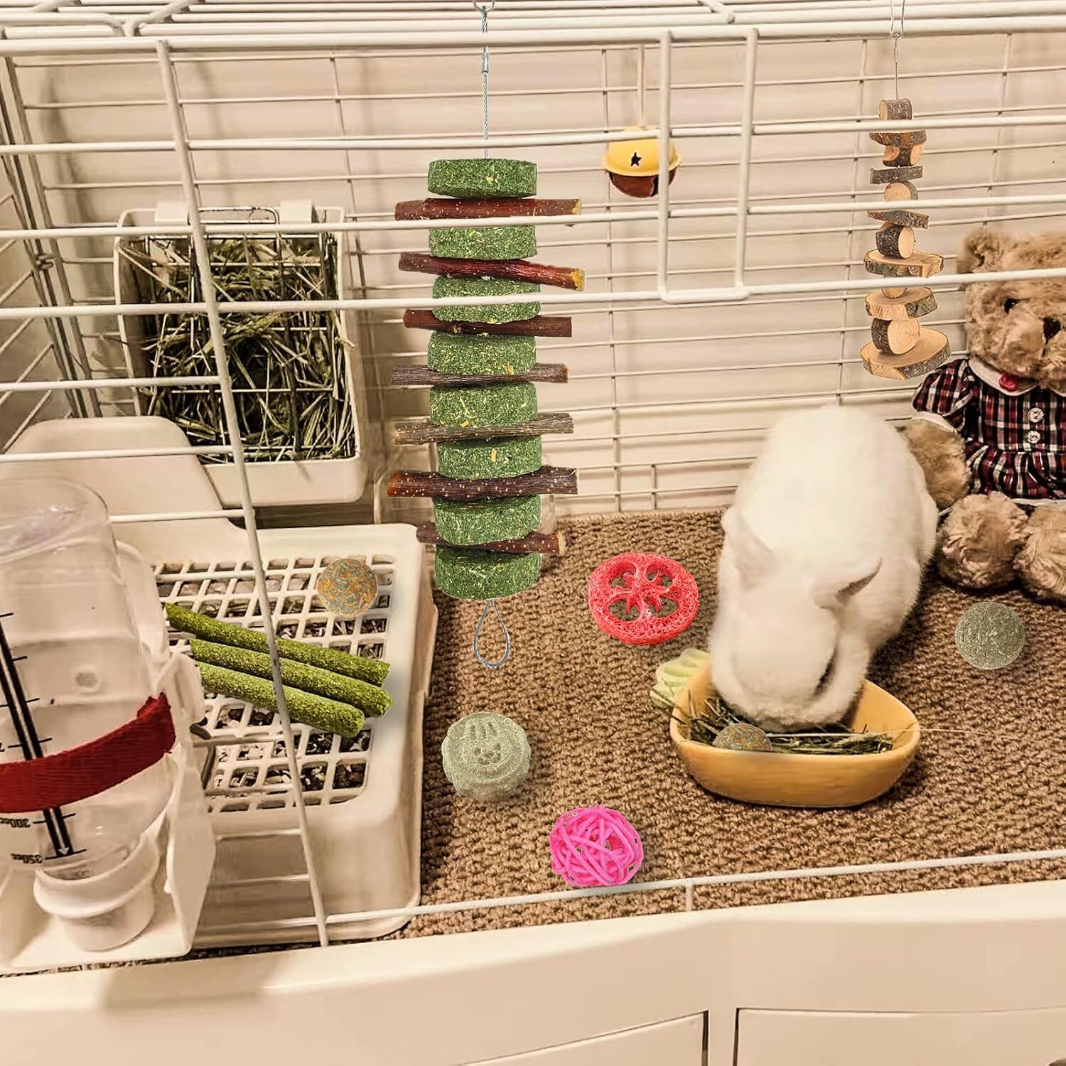 20 PCS Bunny Chew Toys for Teeth, Natural Rabbit Toys Apple Wood Grass