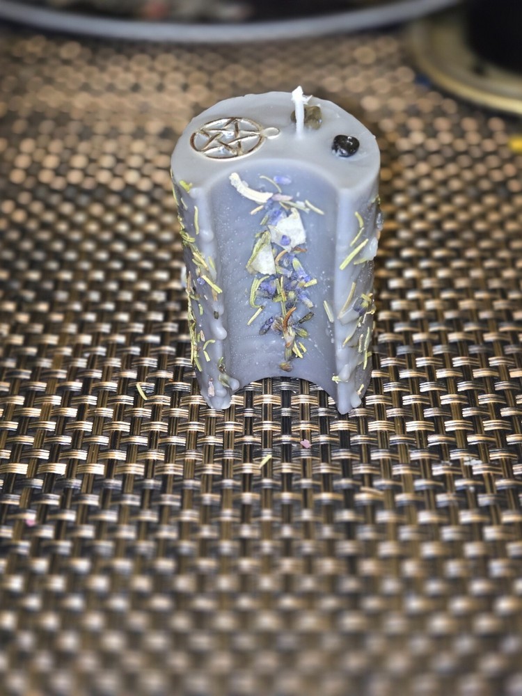 MOON SHAPED CUSTOM PROTECTION INTENTION CANDLE