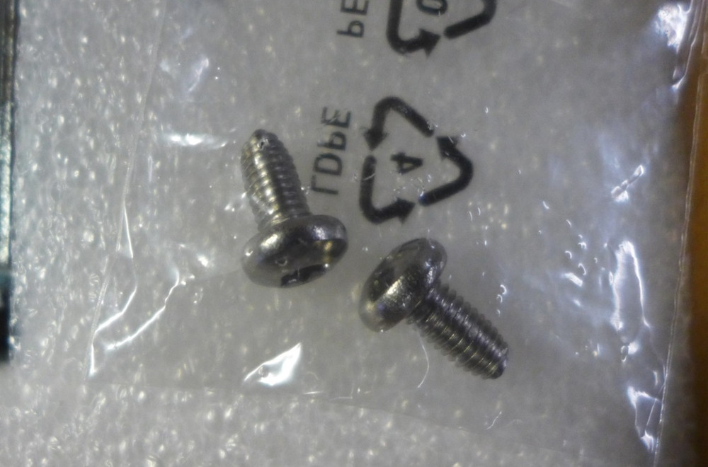 NEW Dell IR7000 1U Conversion Rail Kit 1P9PD