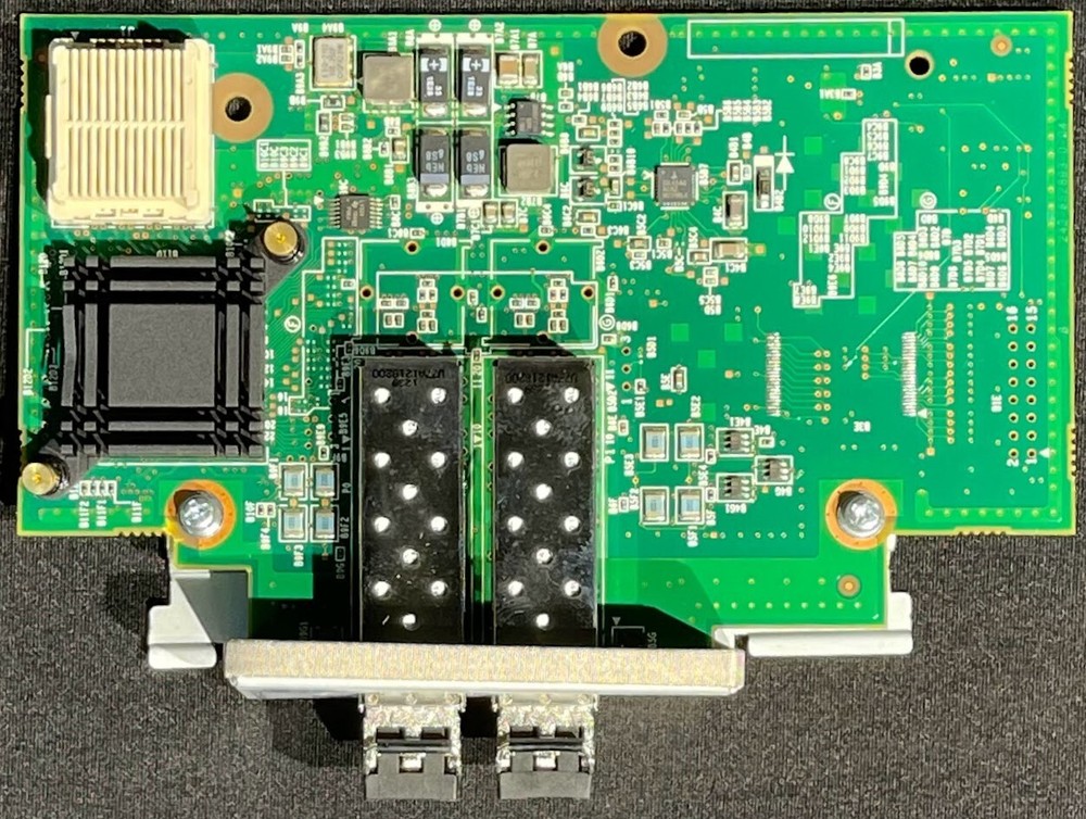 Dell Server Storage Processor Fiber Channel Controller / 100-562-173