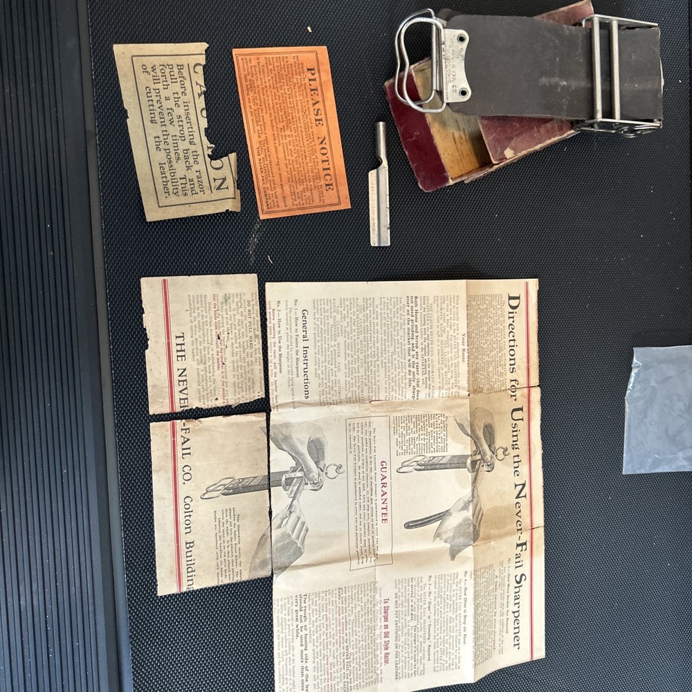 Never-Fail Company Razor Strop