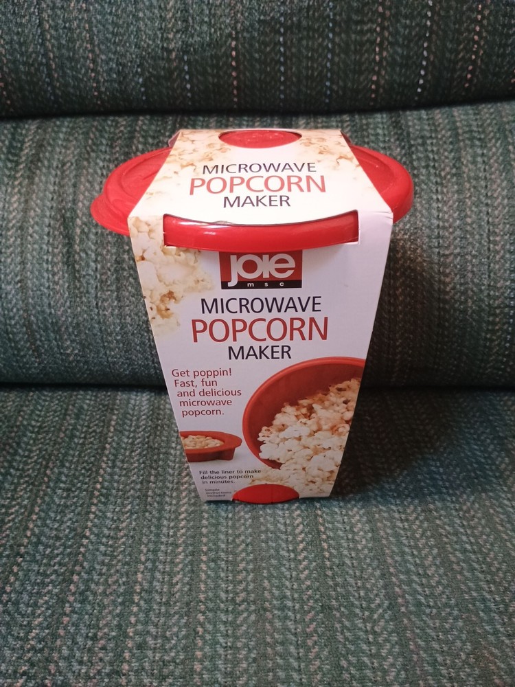 Joie Microwave Popcorn Popper Maker Red (NWT)