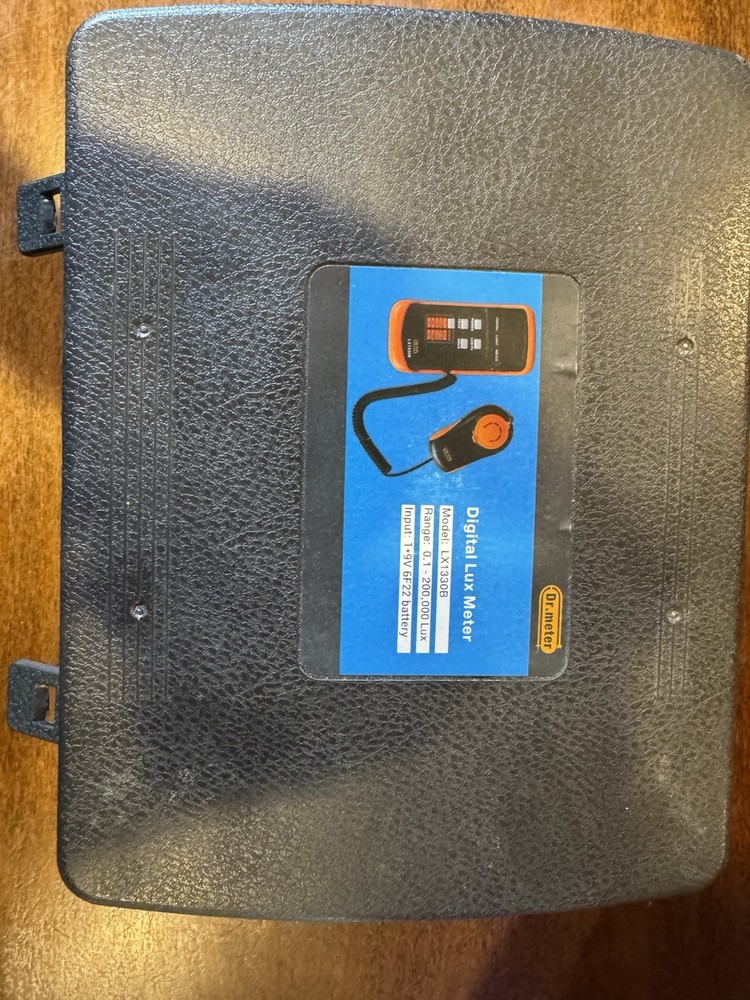 Dr. Meter Digital Lux Meter Model LX1330B With Case & Instructions