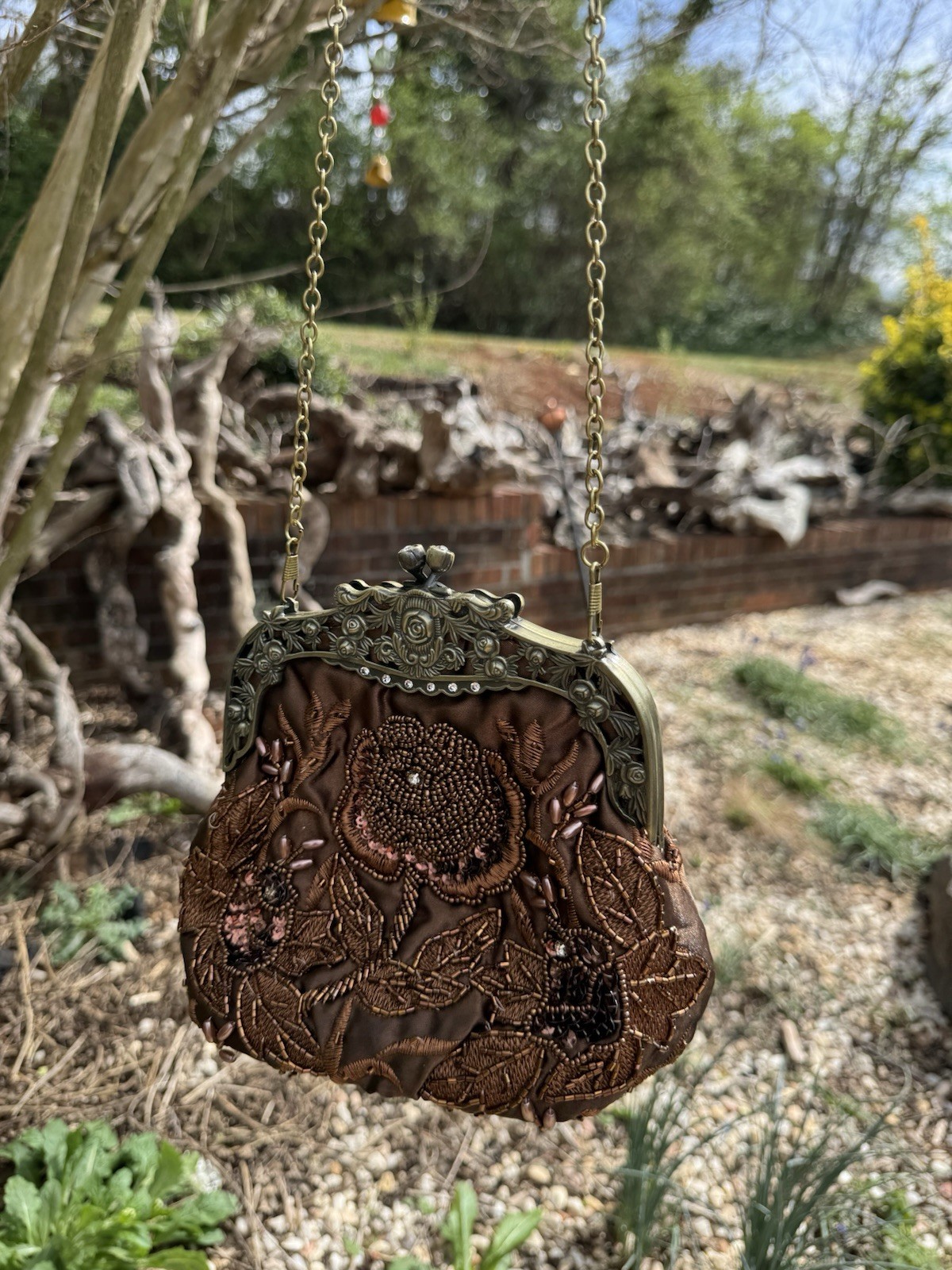 Vintage Beaded Evening Bag Brown Kiss Lock Closure Bronze Metal