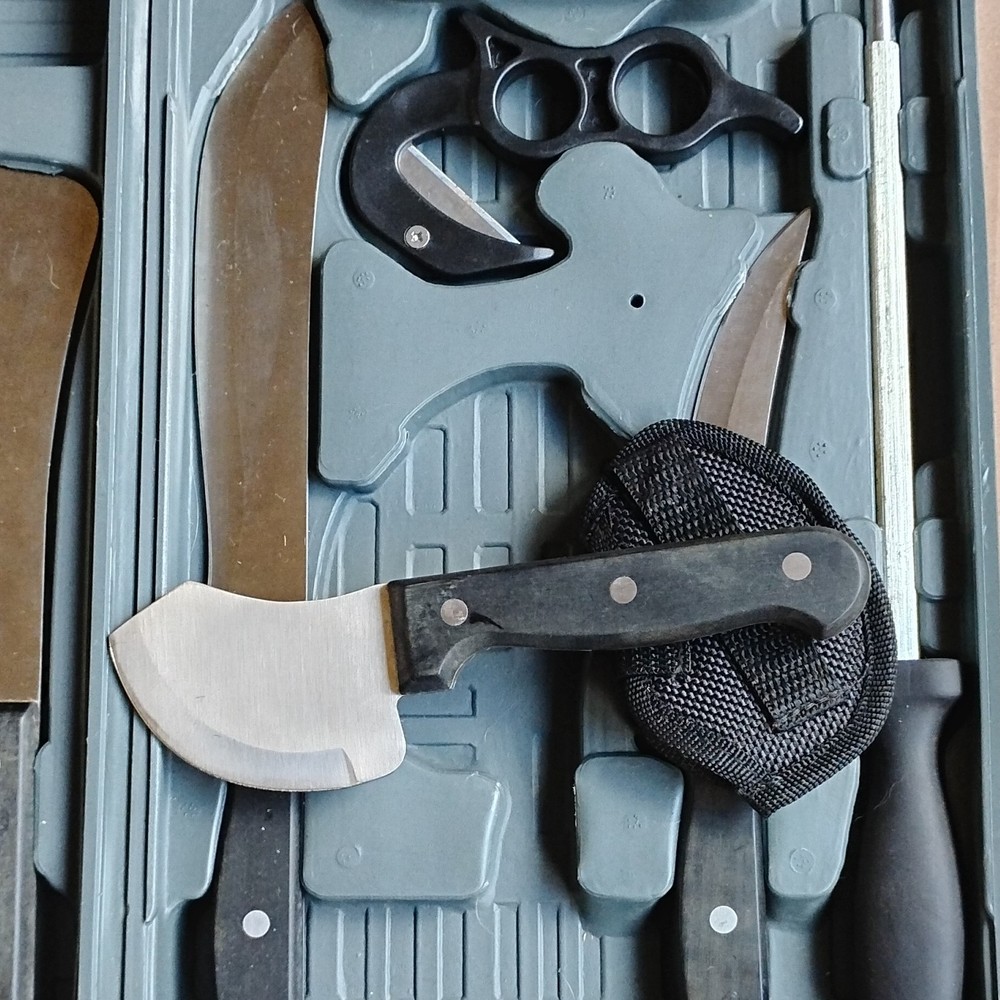 Dactech Outdoors Game Processing Set Knives Cleaver Saw Scissors 10pc