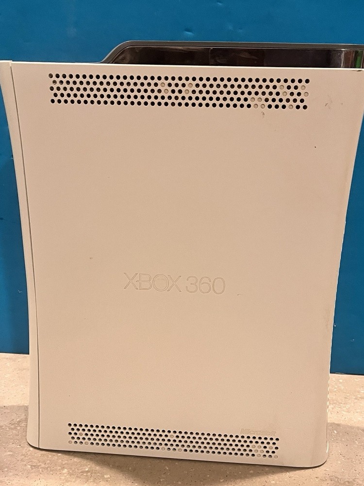 Microsoft Xbox 360 Console System Only. Works But Disk Get Stuck In Console.