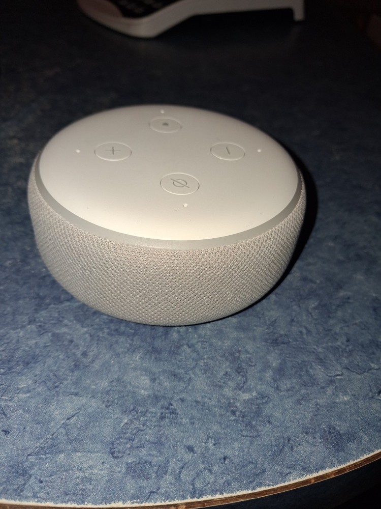 Amazon Echo Dot (3rd Gen) Smart Speaker in White Tested In Perfect Condition!