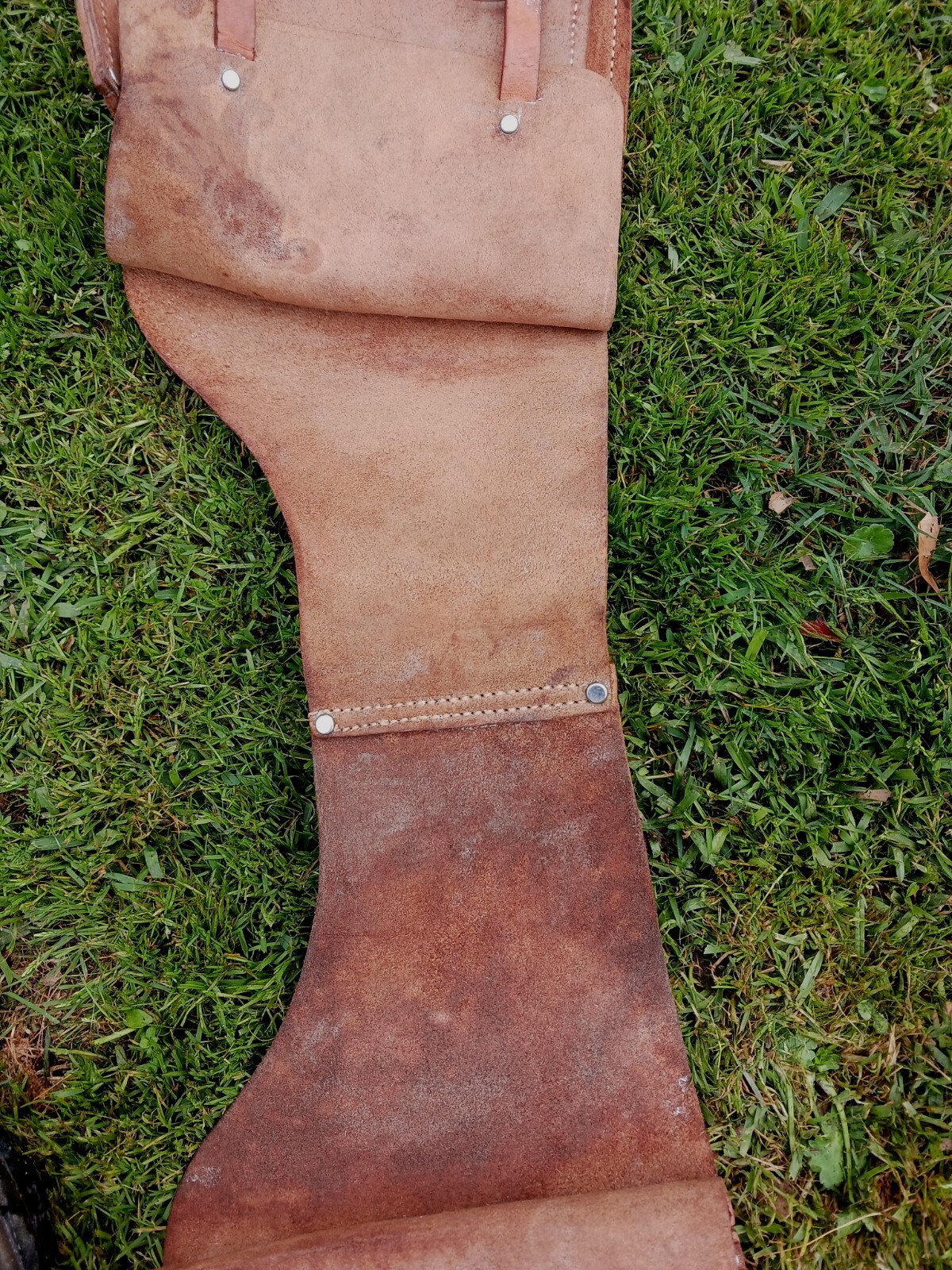 ** VINTAGE LEATHER SADDLEBAGS HORSEBACK WESTERN QUALITY DISPLAYS BEAUTIFUL!*