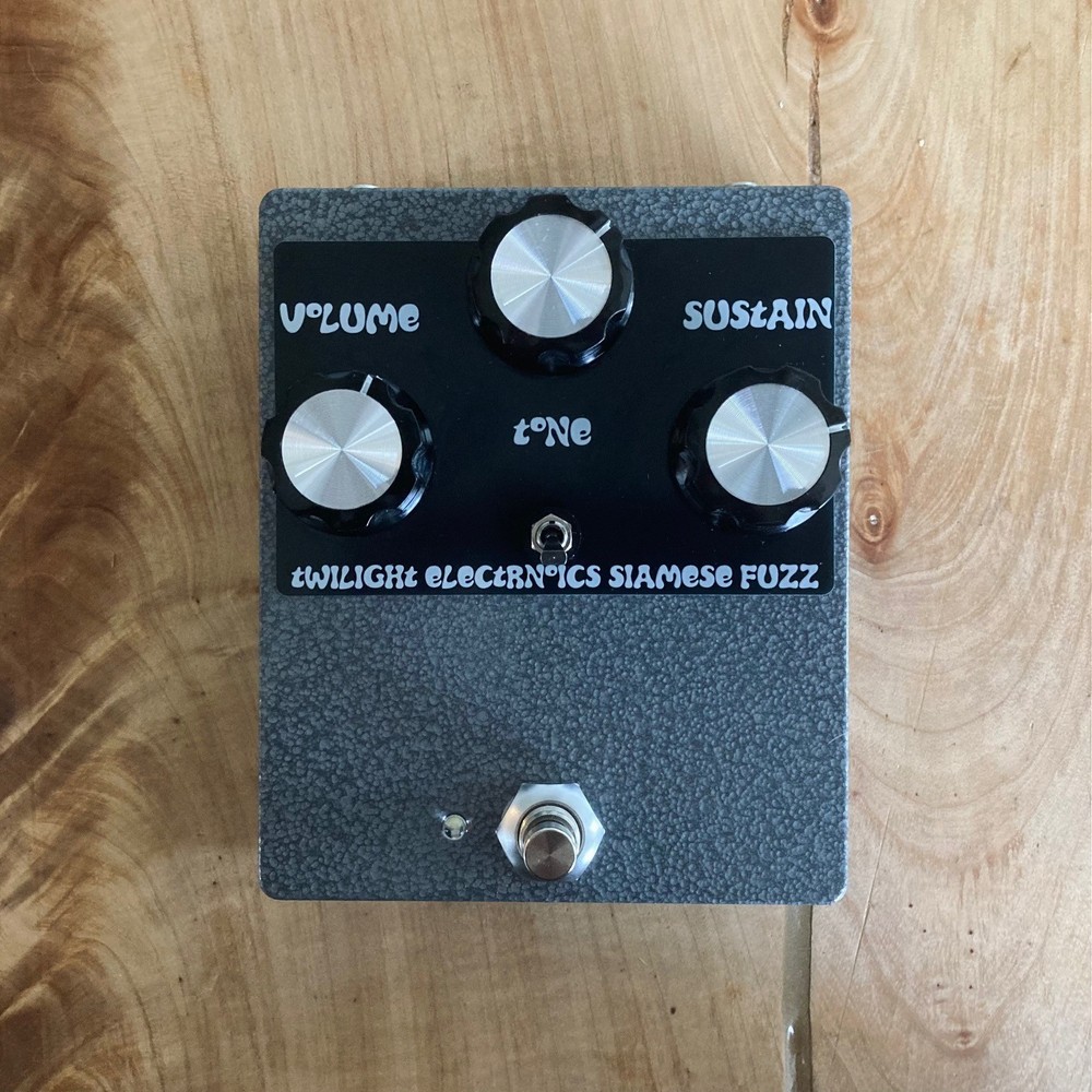 Twilight Electronics - Siamese Fuzz - OP Amp Muff Clone