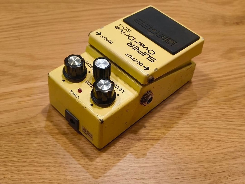 BOSS SUPER OVERDRIVE SD-1 902885