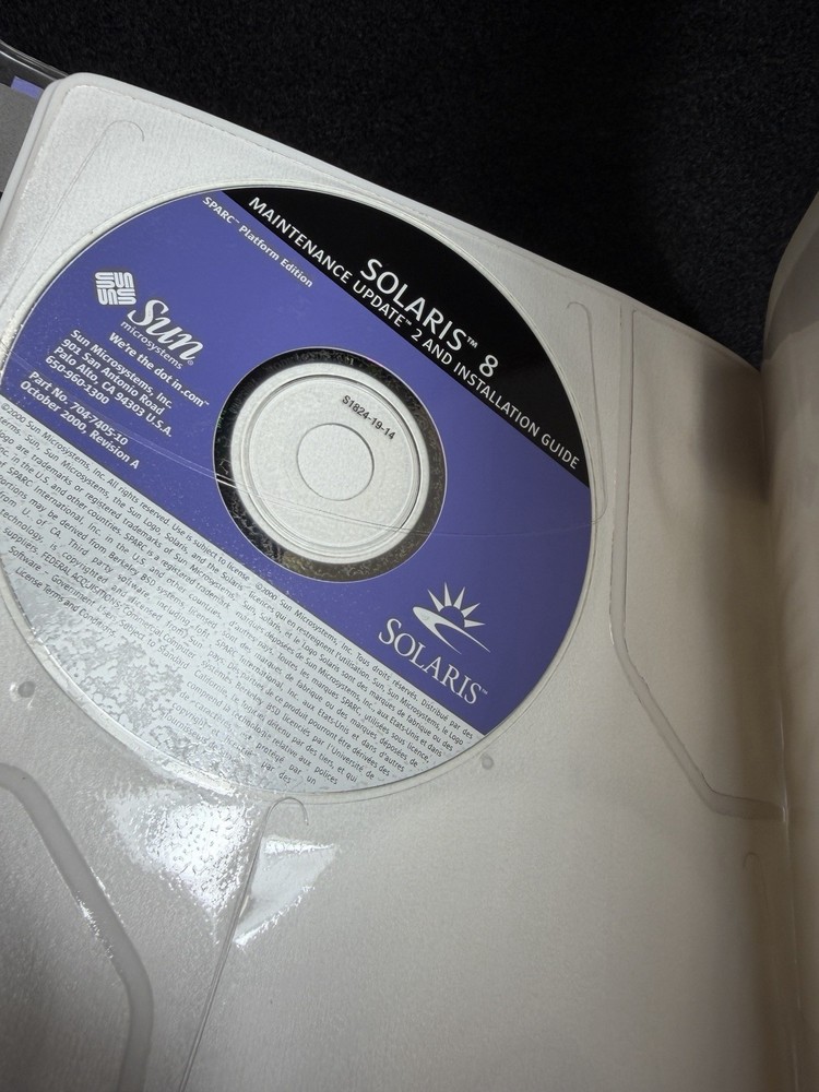 SUN Microsystem Solaris 8 SPARC Platform Edition Manuals Software Bonus CD’s