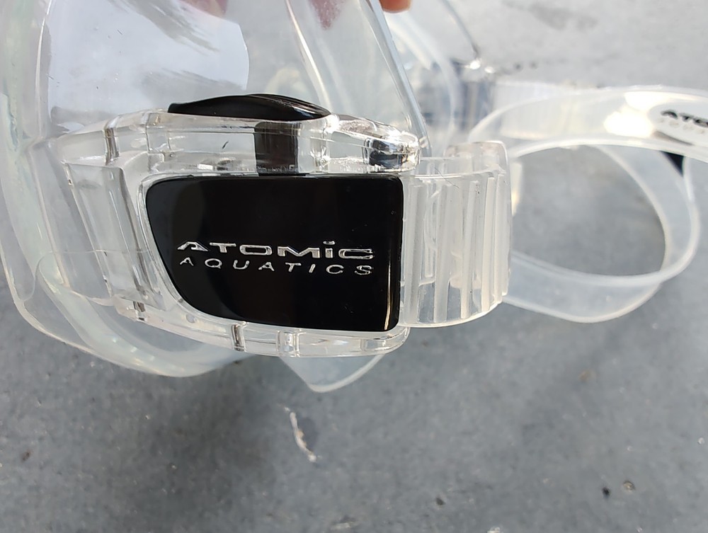 Atomic Aquatics Ultraclear Frameless Mask Medium Clear