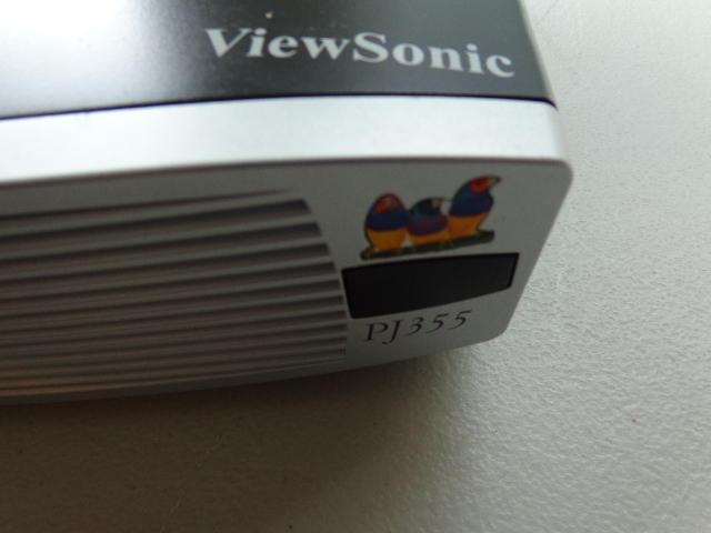 Viewsonic PJ355 DLP Projector