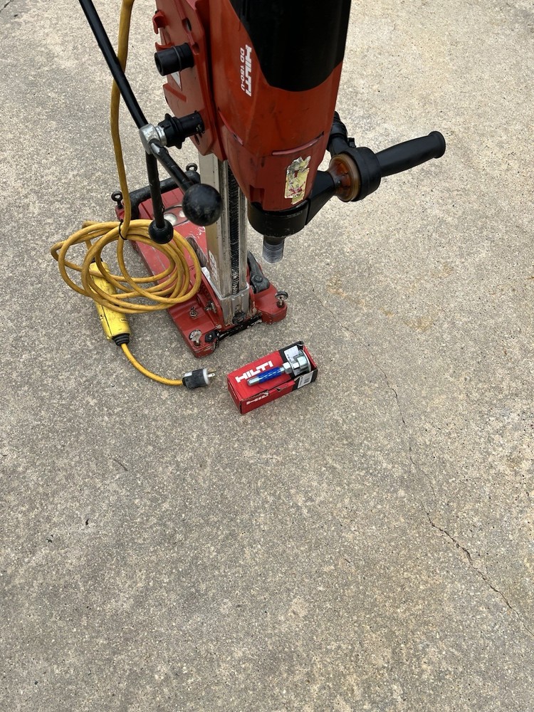 HILTI DD150 U Concrete CORE DRILL With Stand