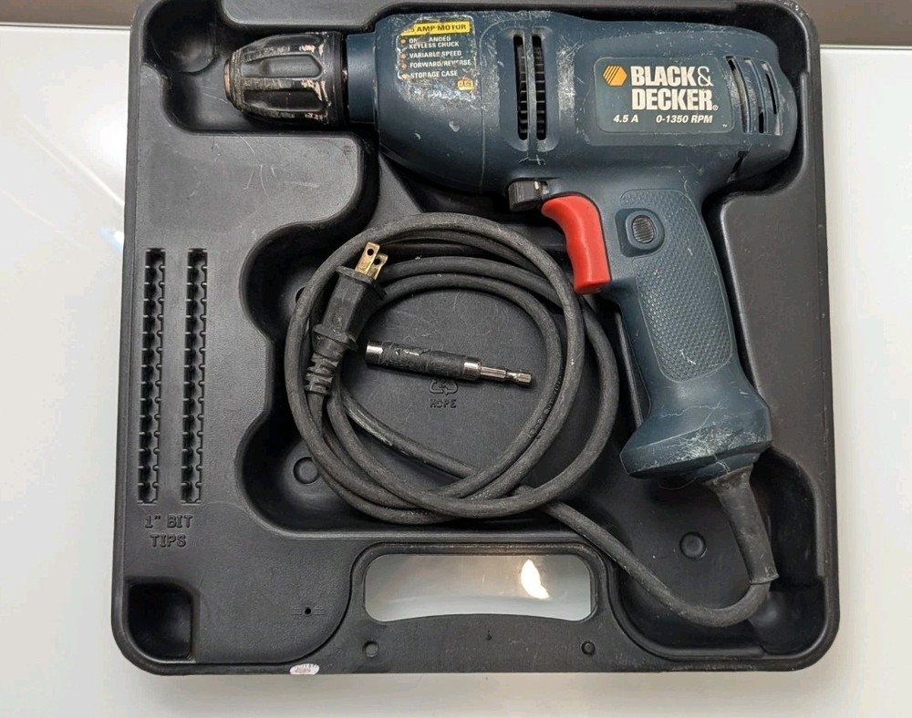 Black and Decker DR220 Corded 3/8" Variable Speed Drill with Case (No Bits)