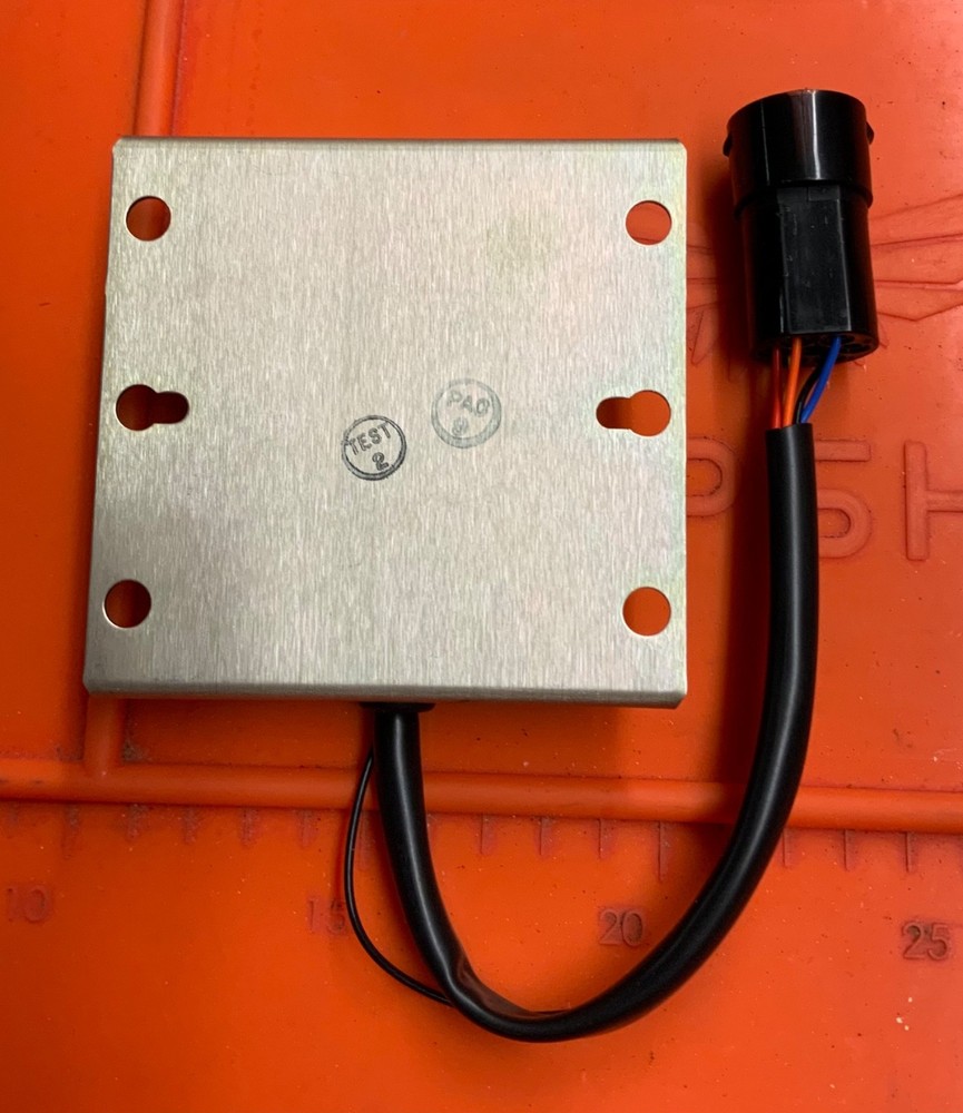 🇺🇸 New Lamar DGR3 Alternator Control Unit 28 VDC