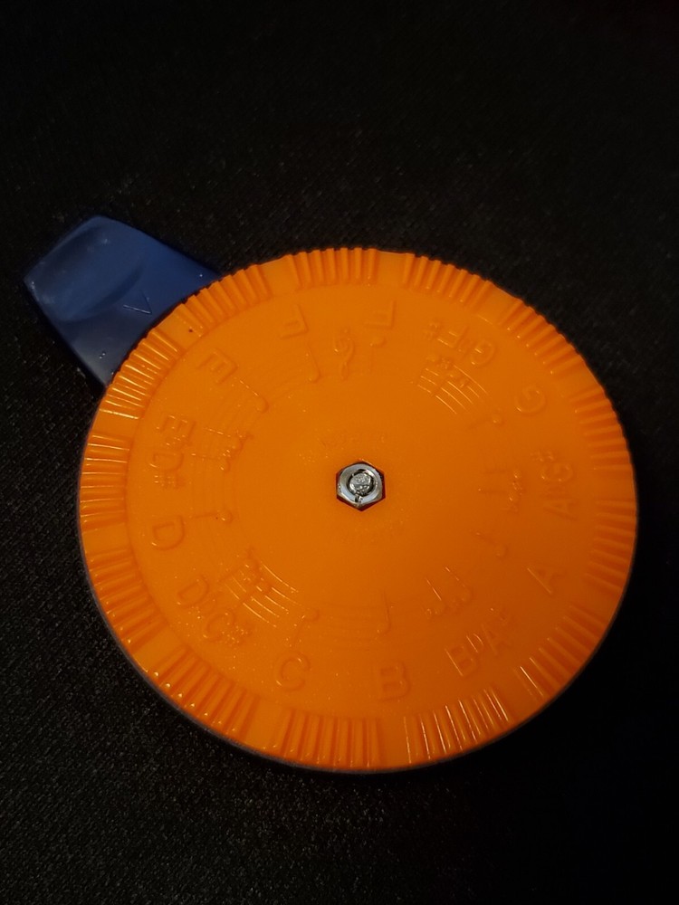 SUZUKI Chromatic Pitch Pipe A440 13 Key