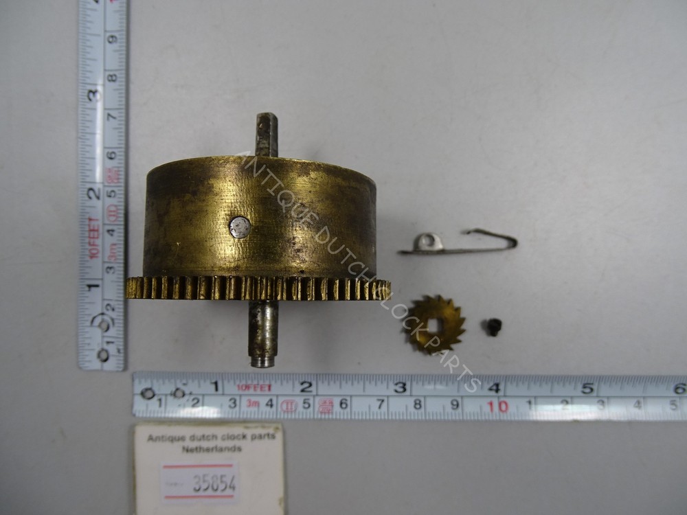 MAIN SPRING BARREL TIME SIDE FOR GERMAN MAUTHE MINI REGULATOR CLOCK 27/131