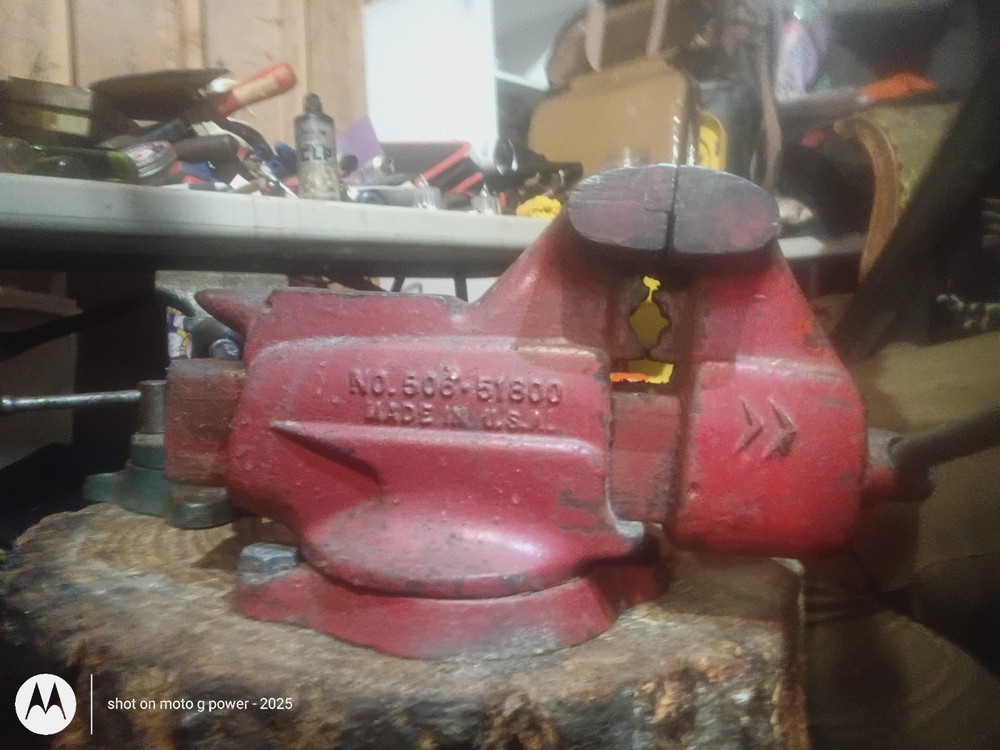 Craftsman Vise