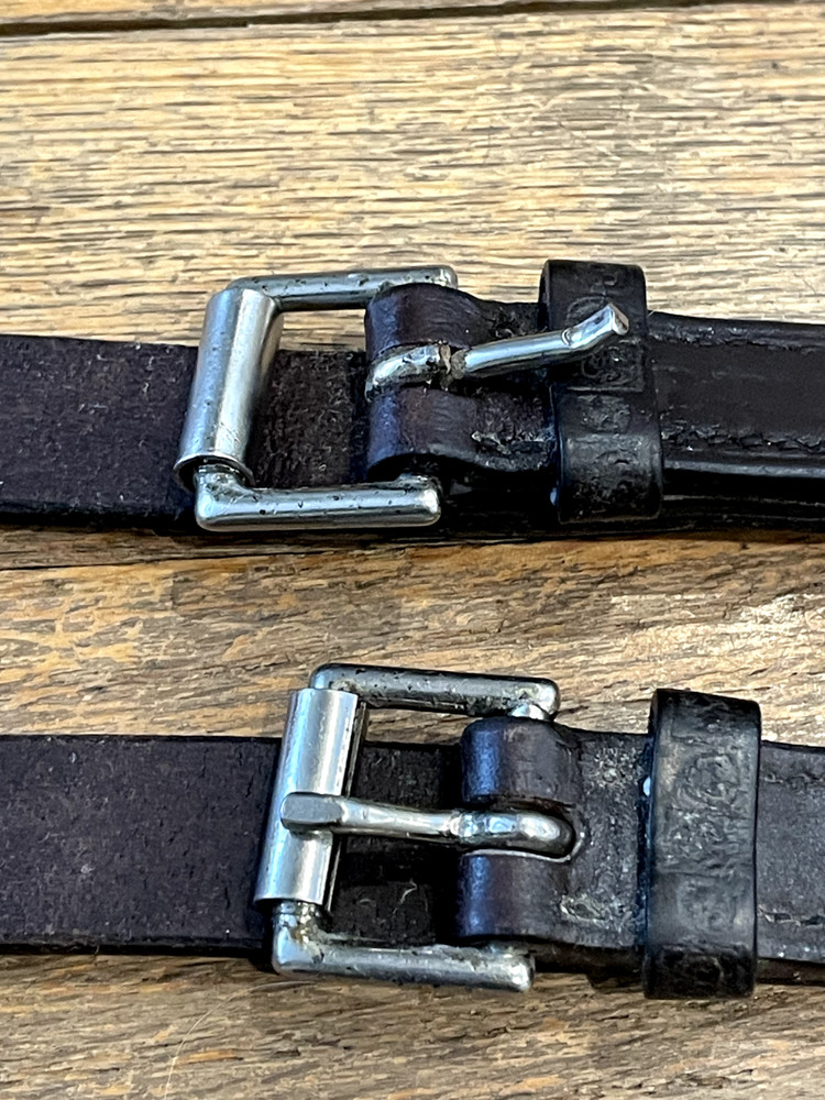 German Side Reins with Doughnuts, 3/4", Dark Brown