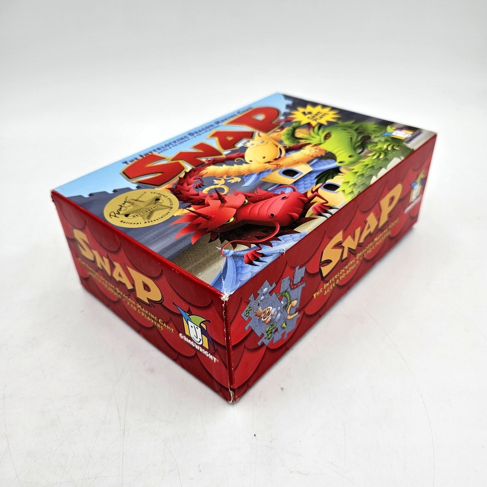 SNAP. Gamewright, Ages 6 and Up, 4 Games Interlocking Dragon Making Game- NICE!!