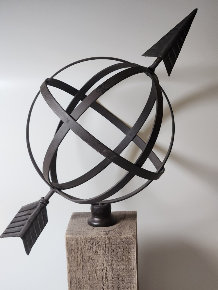 Metal Orb And Arrow Decor On  Standing Base