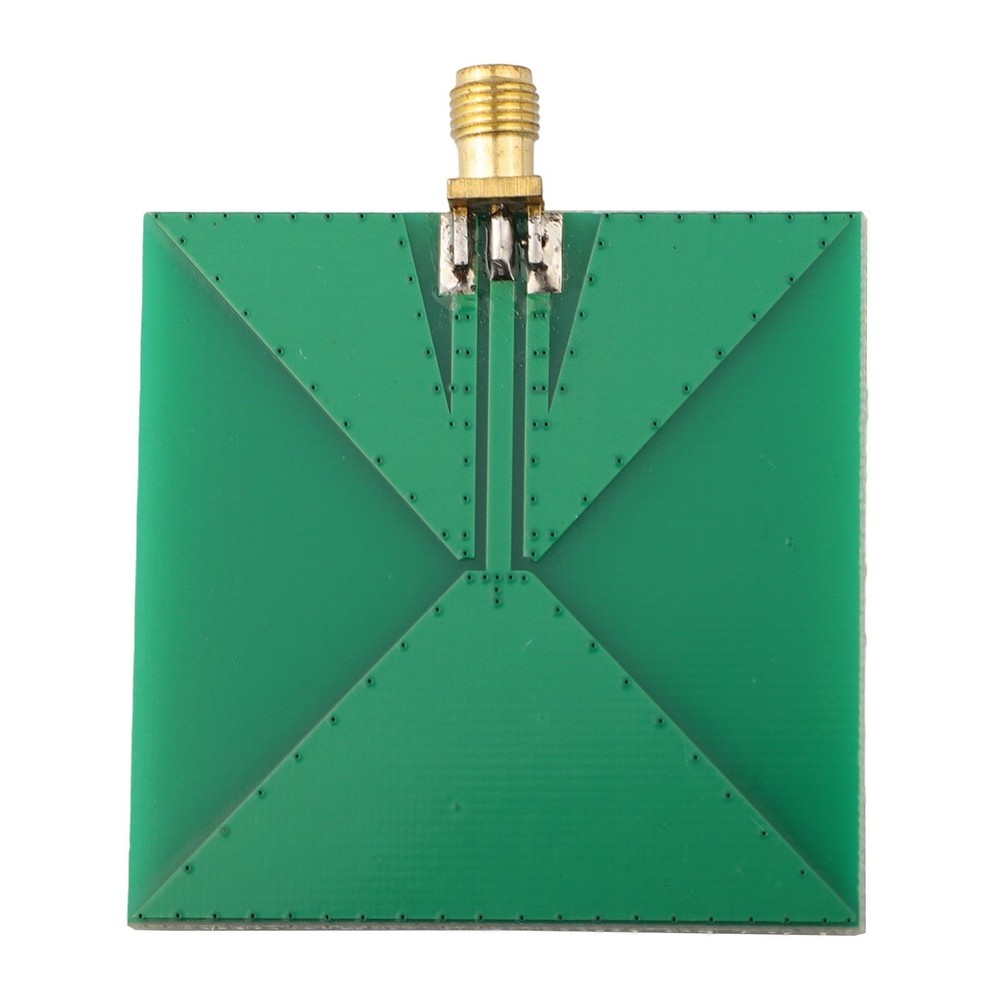 RF Microwave UWB Antenna with Vertical Linear Polarization 2 4 10 5GHz