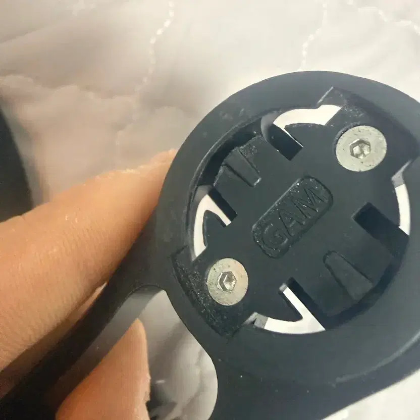 Speedometer Mount & Speedometer Official