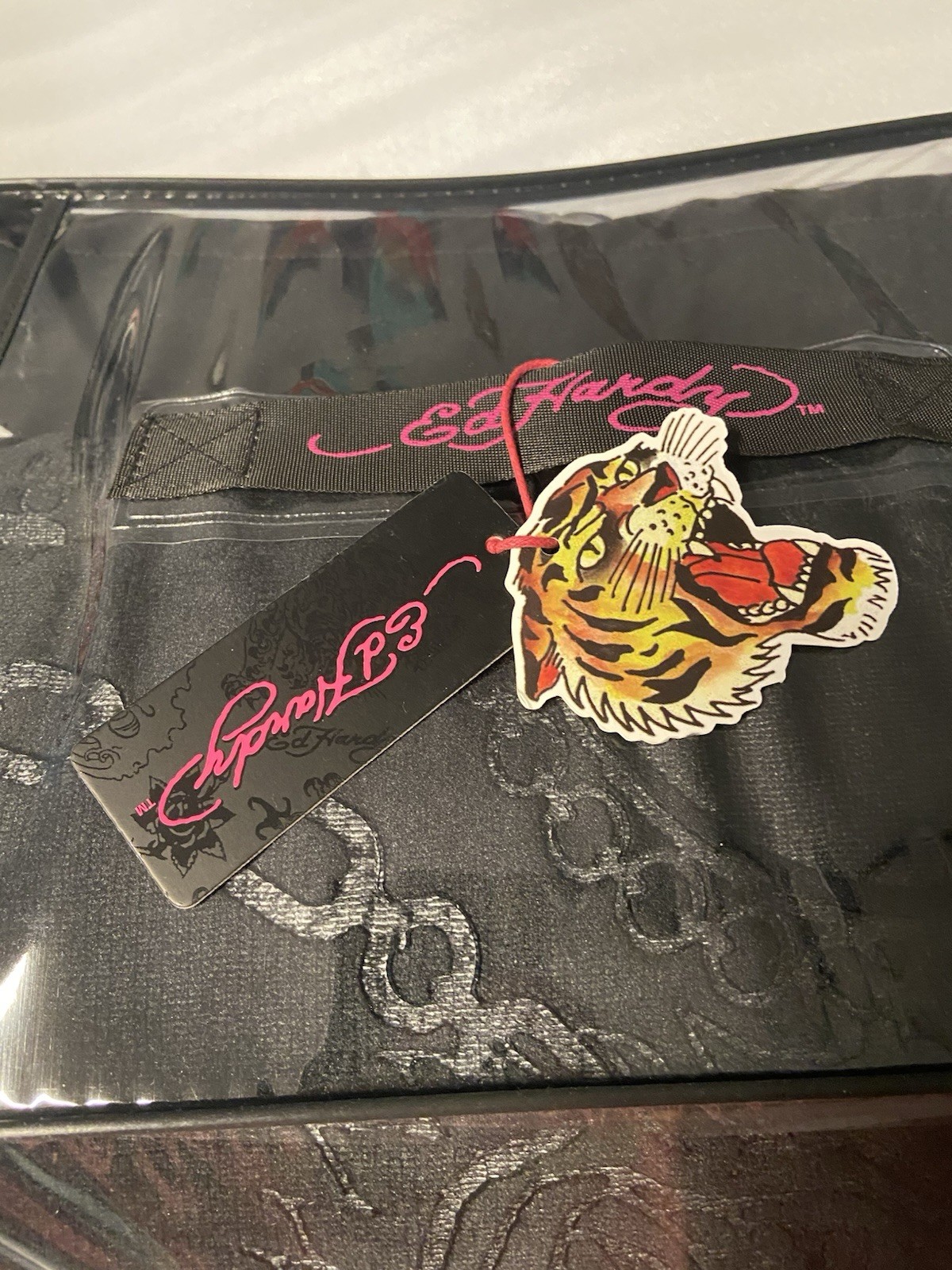 Ed Hardy Black Tigers&Tattoo Embossed Plush 4pc FULL/QUEEN Comforter Set