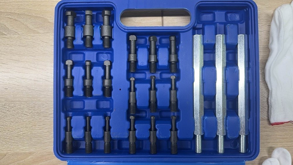 Three-jaw Bearing Disassembly Puller Inner Hole Removal Tool Multi-Function Set