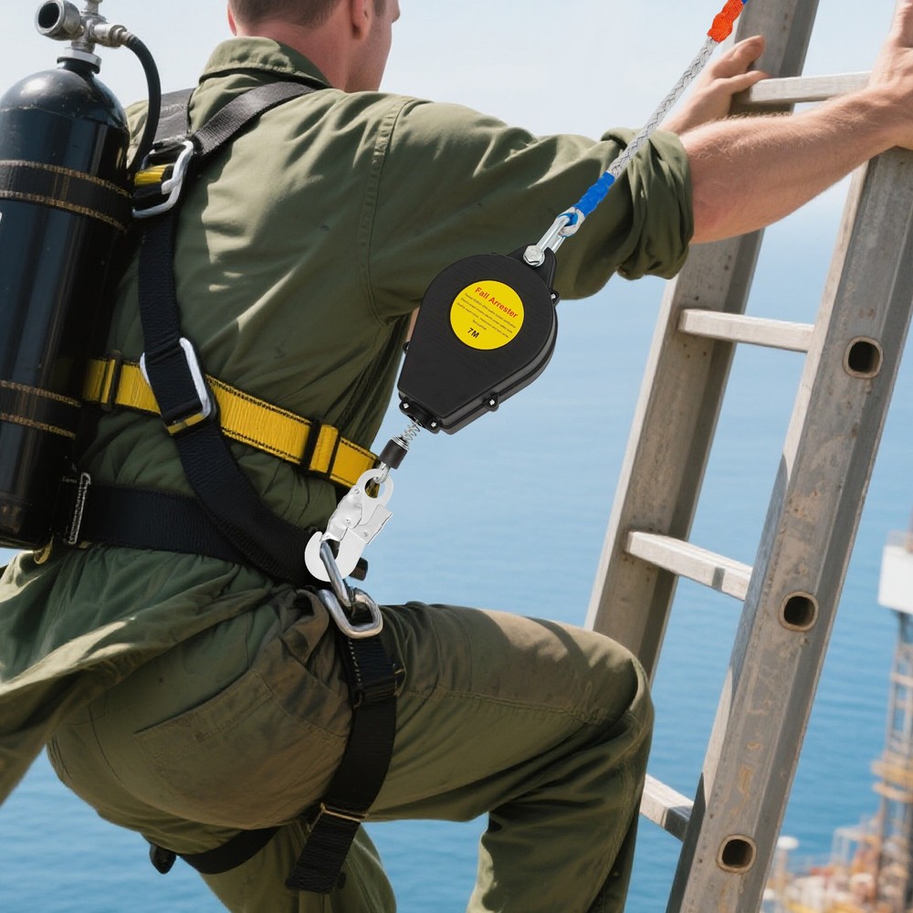 Self-Retractable Fall Arrester Fall Arrest Protector Fall Protection Gear 150kg