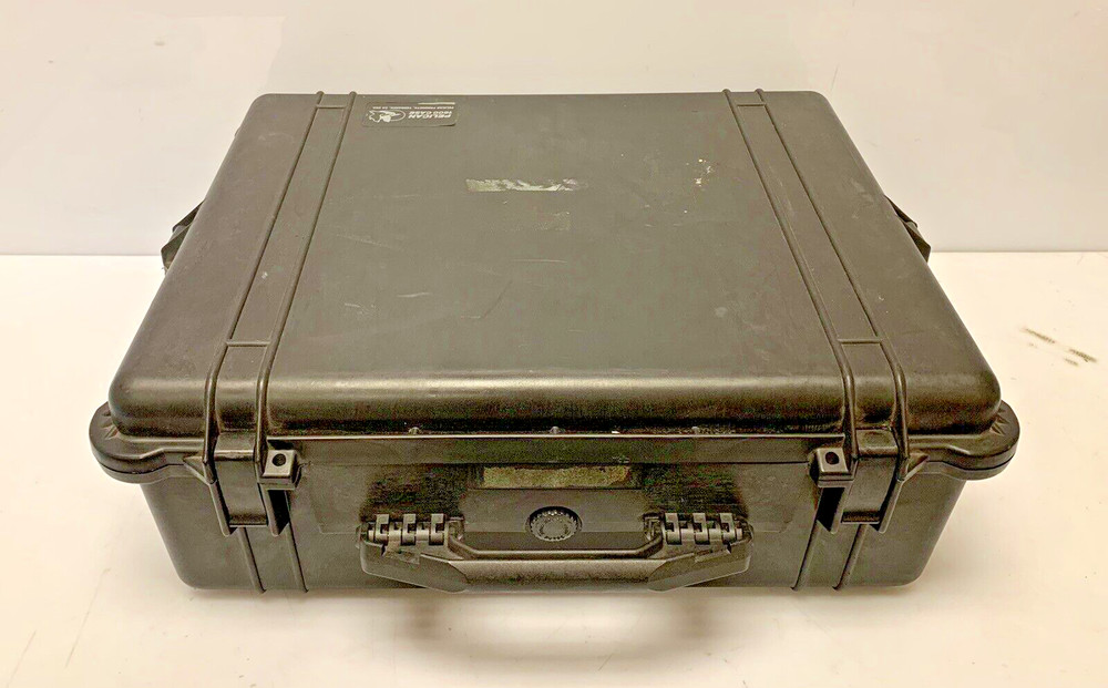 Luma-Lite 2000A Forensic Light W/ Accessories