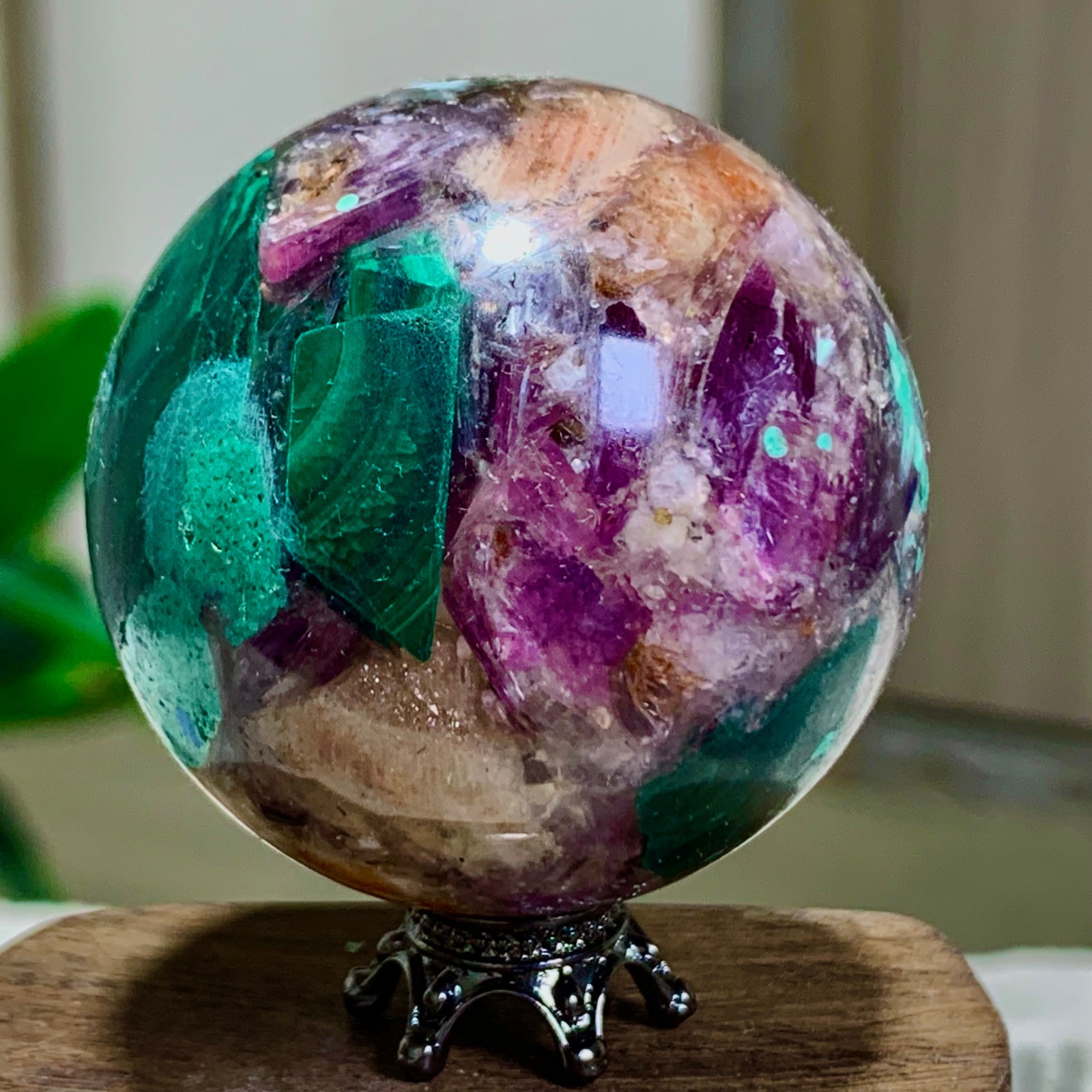 40G Newly discovered rare malachite purple mica symbiotic sphere restoration