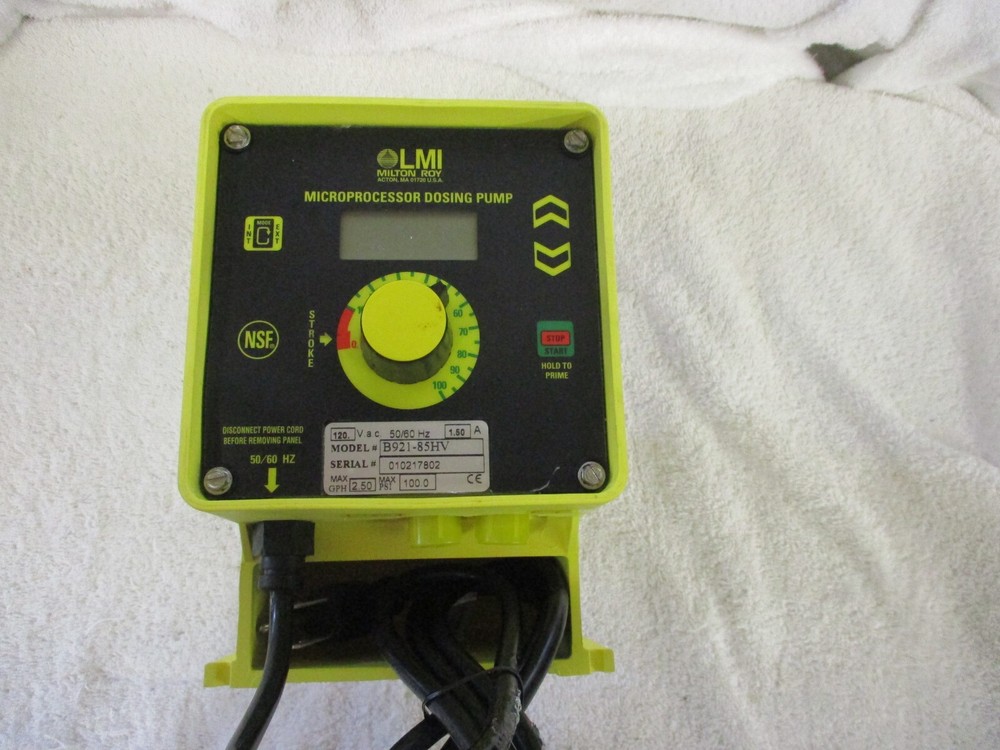 LMI Microprocessor Dosing Pump    B921-85HV