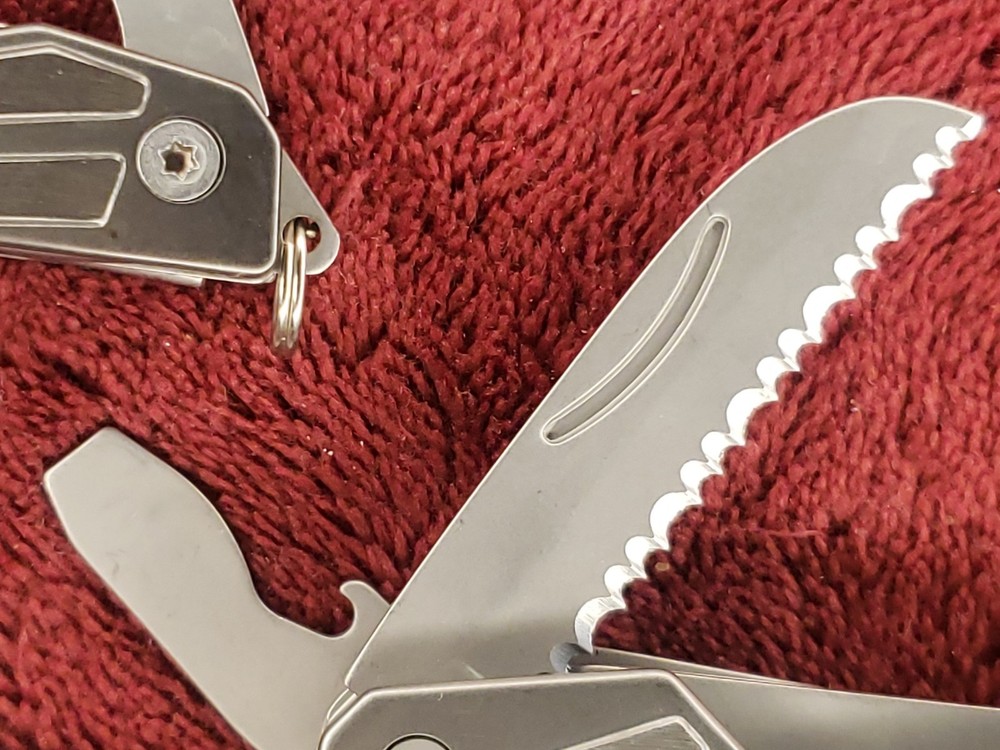 Lot 2 Gerber One Mini Suspension S Pliers and One Scissors Multitool