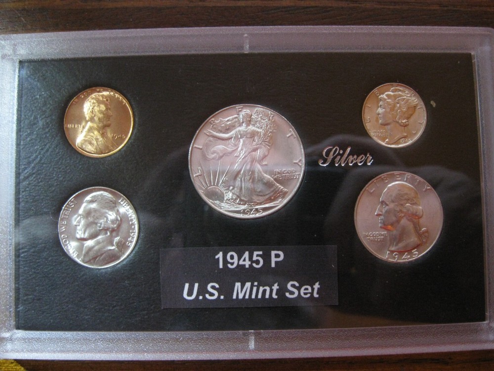 1945 P US Mint Premium Set Gem++ BU!