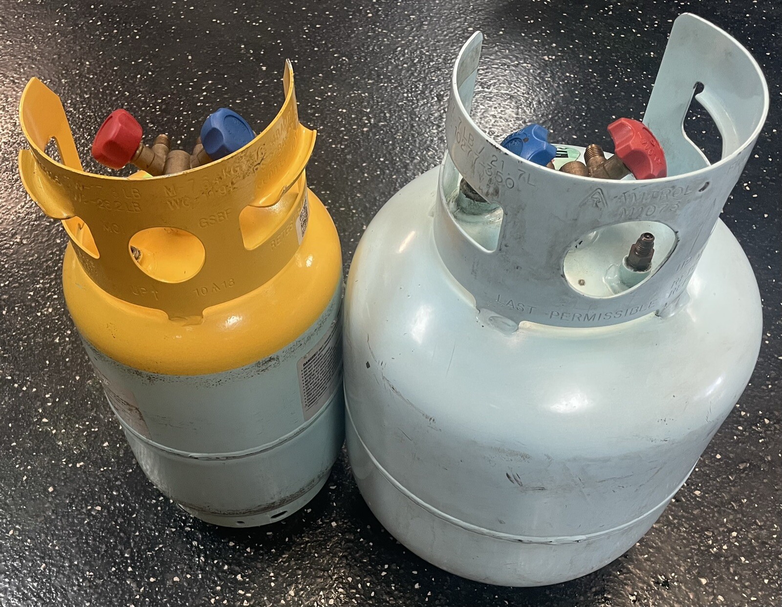 Mastercool (67011) and Amtrol Recovery Tanks