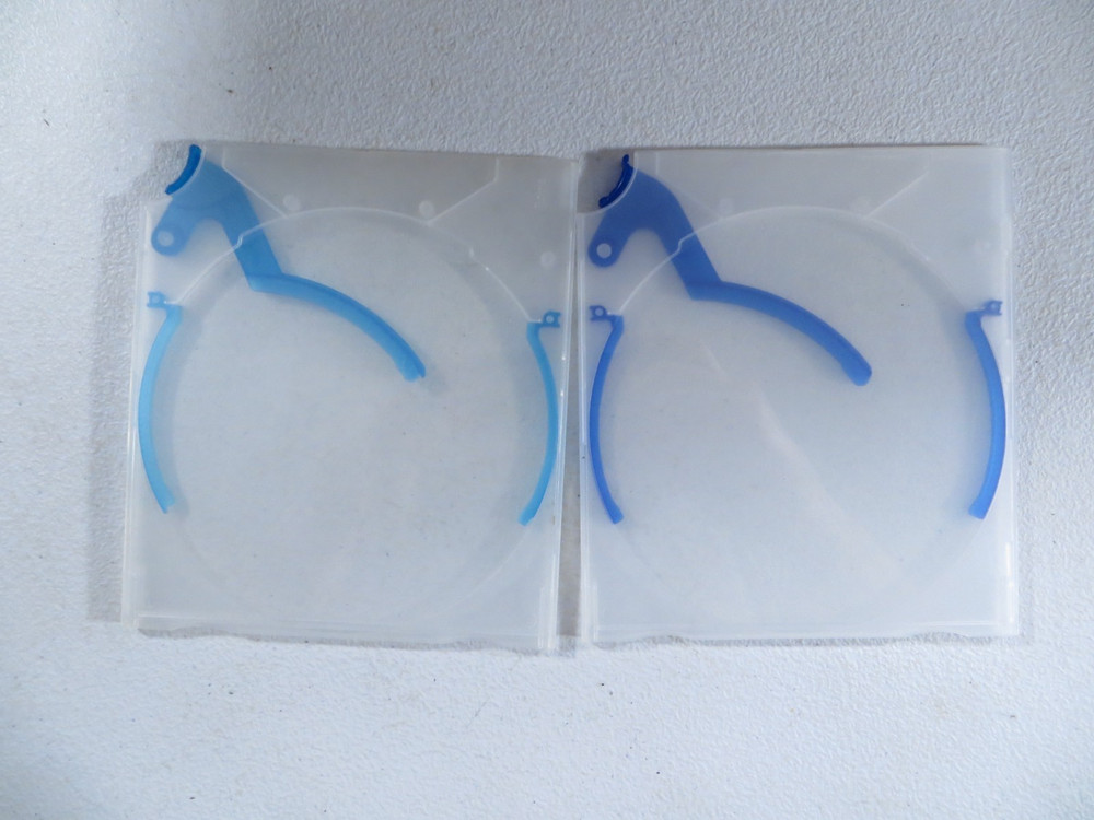 490 CD DVD Video Game Blue Slimline Storage Ejector Trigger Case Lot
