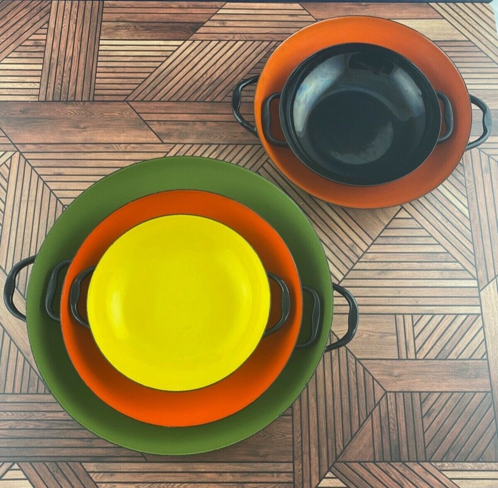 5 Vintage Enamel Pans MCM Skillets