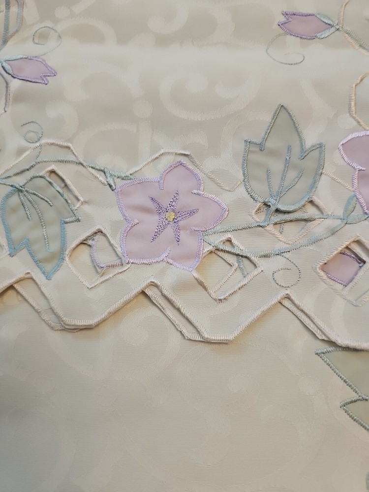Wonderful Bess Table Runner 13 X 53