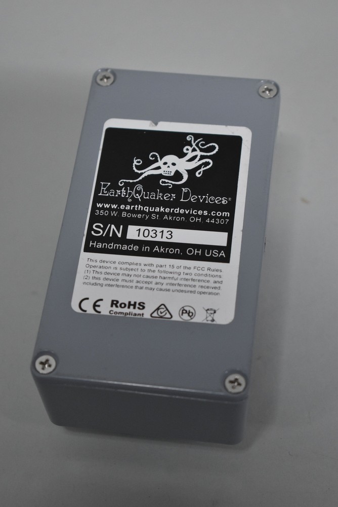 Earthquaker Devices Bit Commander Effects Pedal