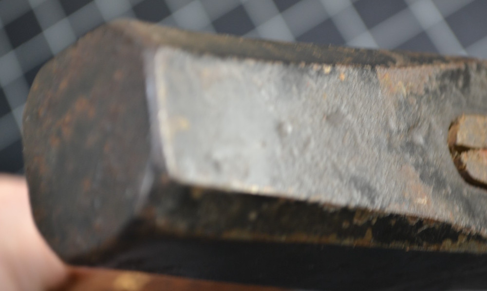 BLACKSMITH SET HAMMER - 1 1/2" SQUARE HEAD - ORIGINAL HANDLE - VERY LITTLE USE