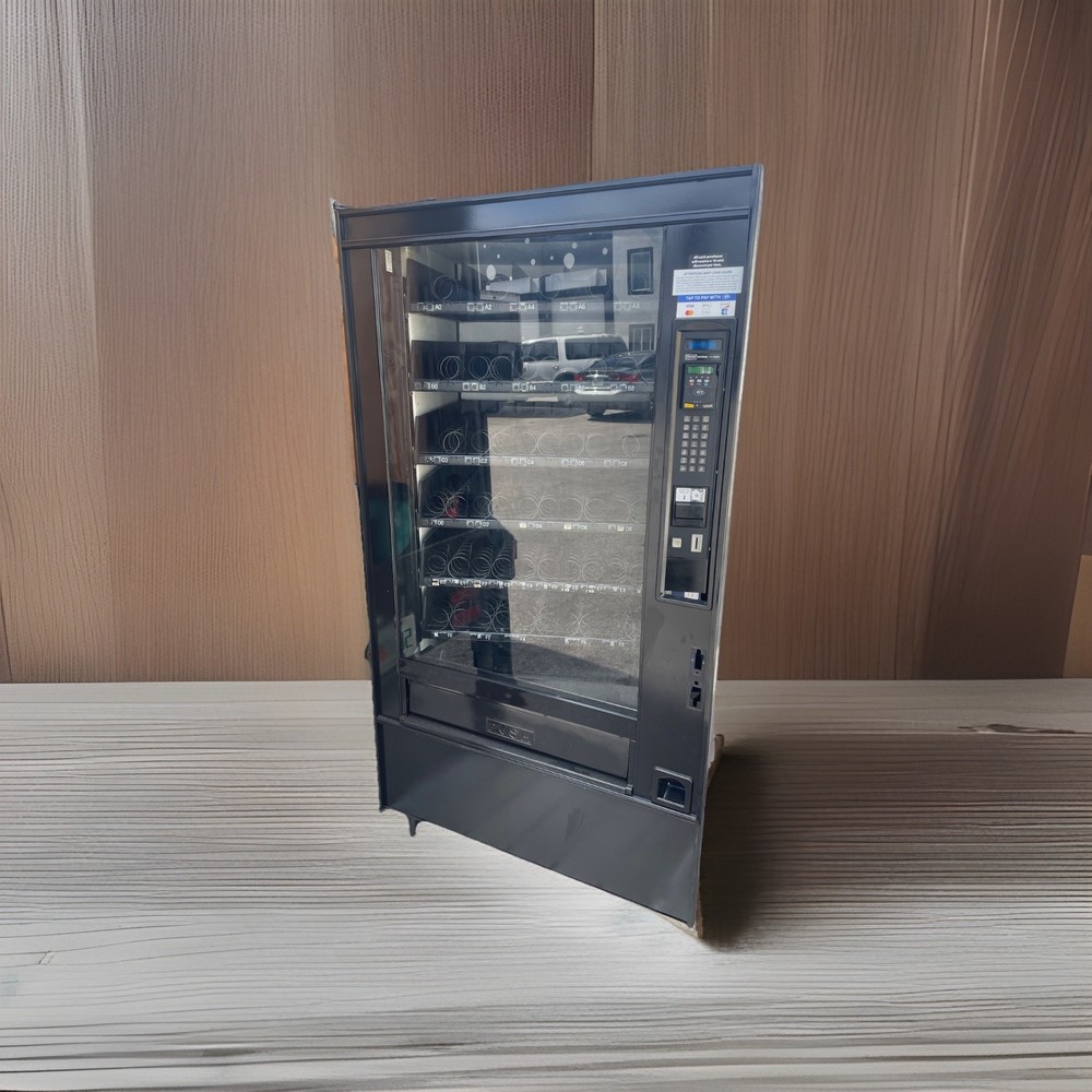 Crane 167 Snack Vending Machine